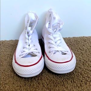 White Chuck Taylor All Star